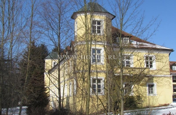 Уютный  замок-отель