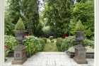 Красивые апартаменты с чудесным садом в Богенхаузене