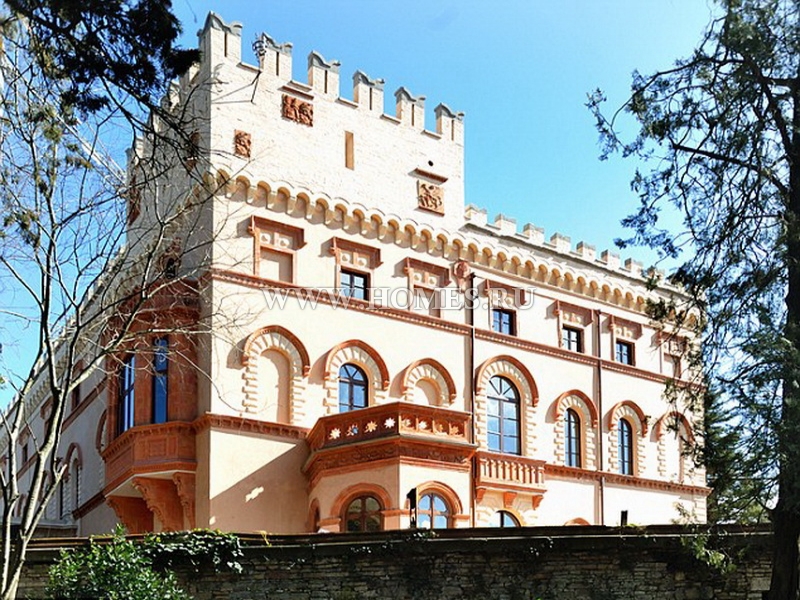 Великолепный замок в Перудже