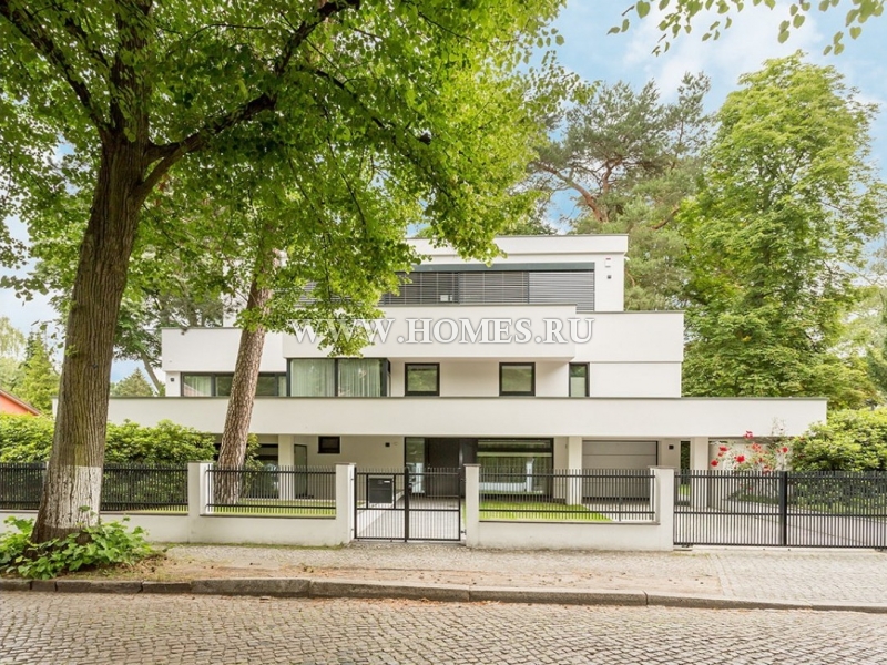 Берлин-Грюневальд, современный дом в стиле баухаус