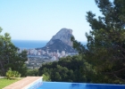 Удивительная вилла с панорамным видом на море в Испании